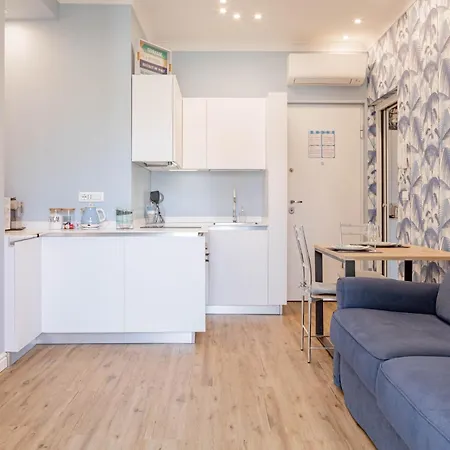 H11 Casa Camilla Centro - * Санремо