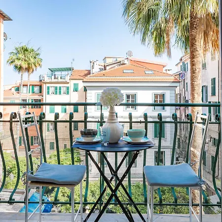 H11 Casa Camilla Centro - Σαν Ρέμο