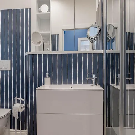 H11 Casa Camilla Centro - Apartment Sanremo