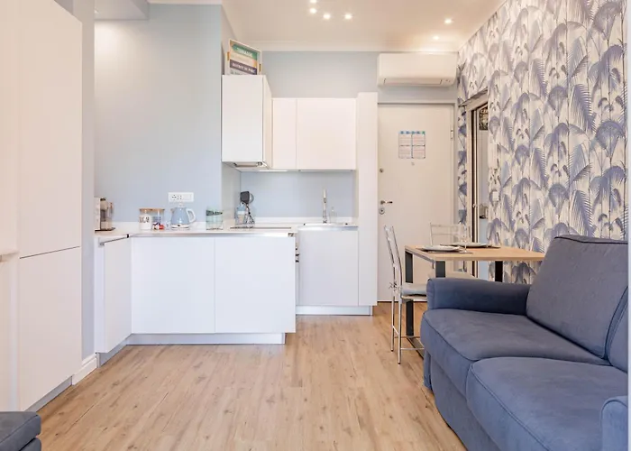 H11 Casa Camilla Centro - * Sanremo